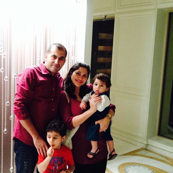 Meet your Posher, Aya - Picture 1 of 1